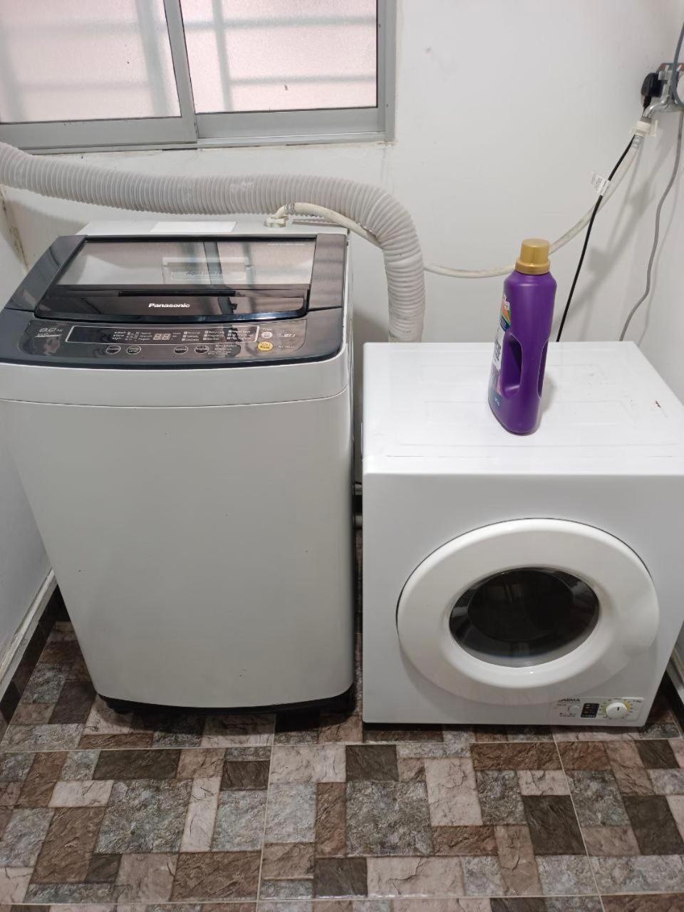 Nena Homestay Setia Alam, Air Conditioned, High Speed Internet Shah Alam Dış mekan fotoğraf